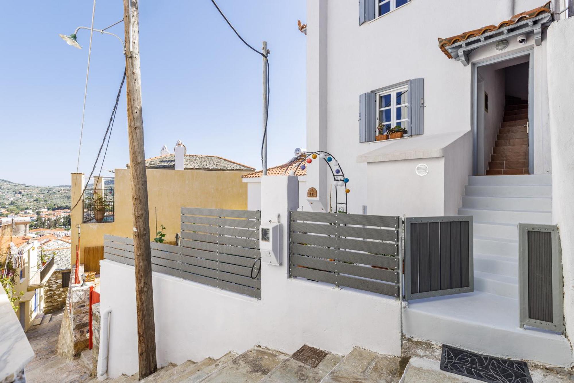 The Botanist Guesthouse Skopelos Town Exterior photo
