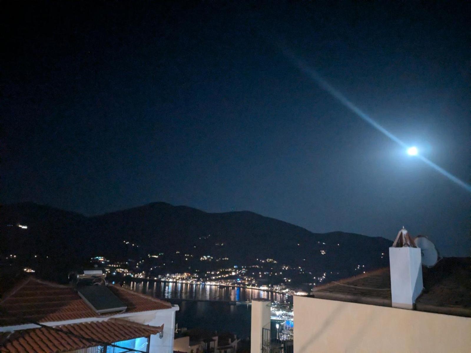 The Botanist Guesthouse Skopelos Town Exterior photo