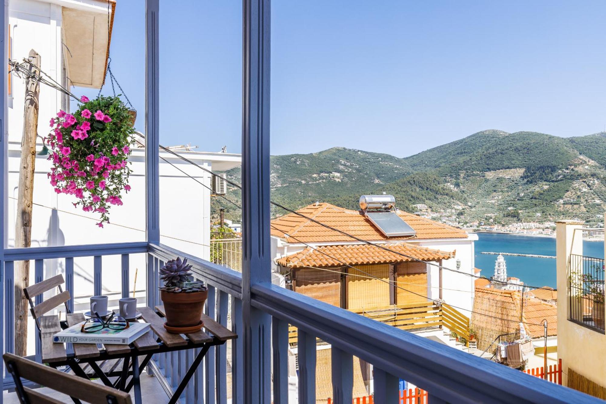 The Botanist Guesthouse Skopelos Town Exterior photo